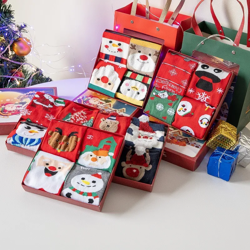 Simple Cartoon Cute Christmas Elk Snowman Cotton Socks Gift Box for Men Women