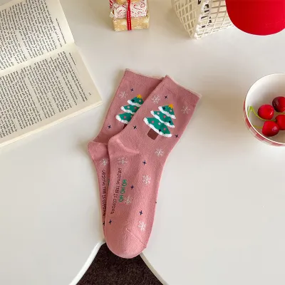 Simple Cartoon Cute Christmas Snowman Santa Claus Tube Socks for Women