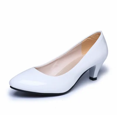 Women's Fashion Solid Color Light Mouth Pointed Toe Pumps
