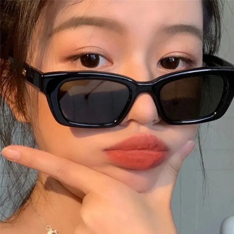Women Simple Retro Small Frame Square Sunglasses Plastic Resin