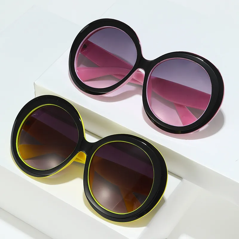Women Fashion Round Frame PC Sunglasses