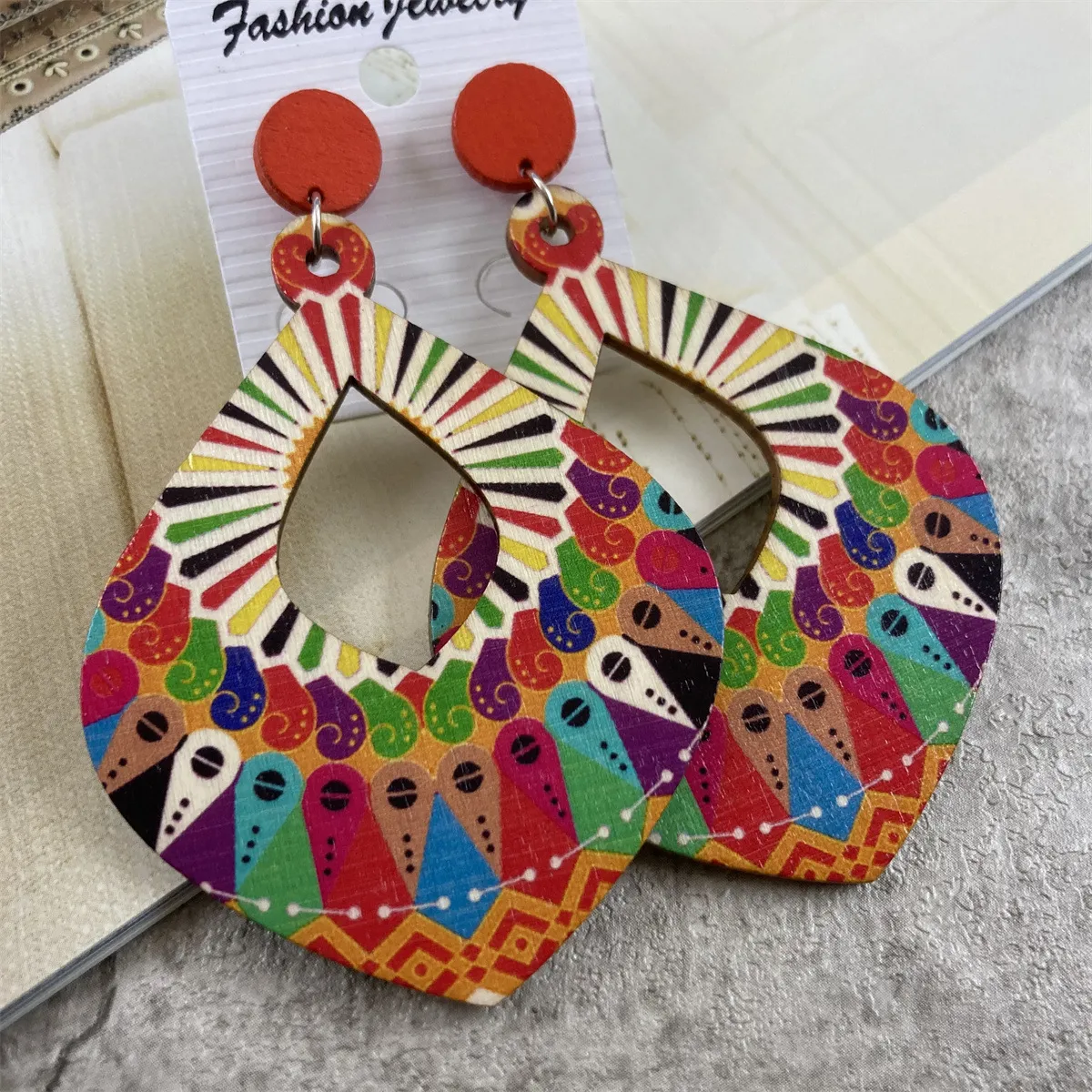 Women Retro Geometric Wood Leaves Earrings Bohemian