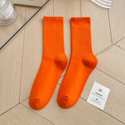 Women Fashion Simple Candy Solid Color Mid-Length Socks