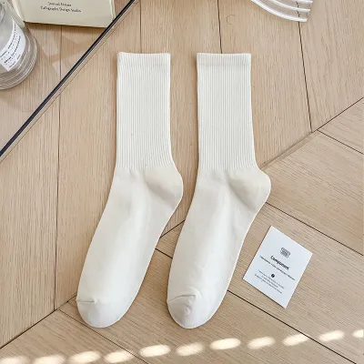 Women Fashion Simple Candy Solid Color Mid-Length Socks