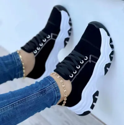 Women's Casual Canvas Plus Size Thick-Soled Low Top Sneaker
