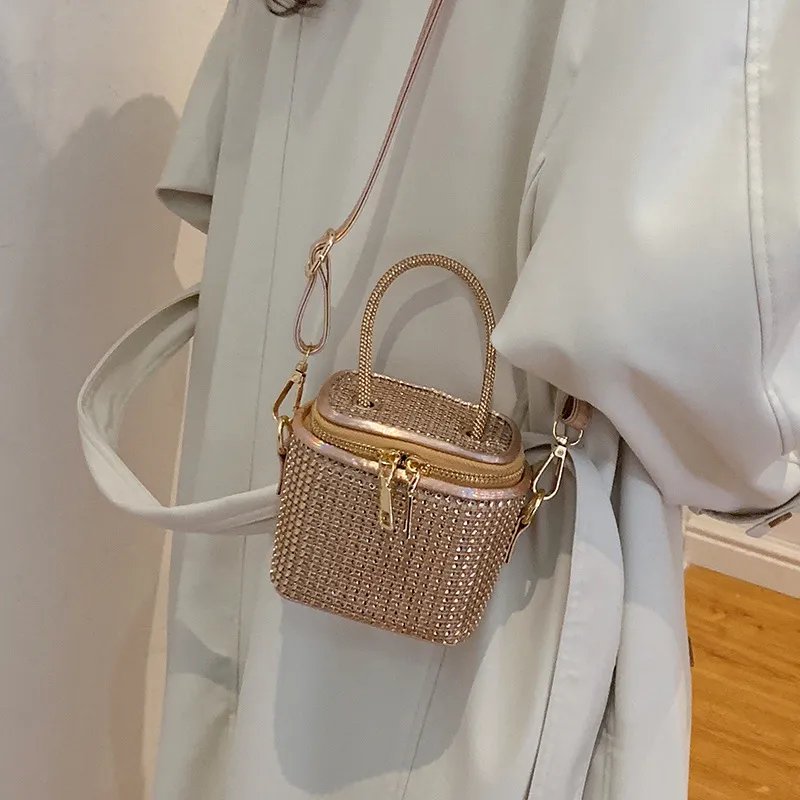 Women Fashion Diamond Zipper Square Crossbody Bucket Bag Small PU