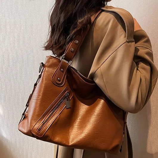 Women Fashionable Large Capacity Stud Zip Top PU Tote Shoulder Bag