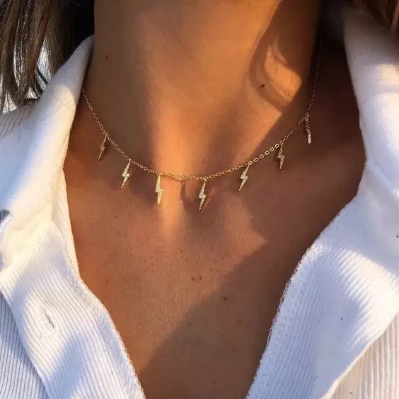Women Fashion Retro Lightning Pendant Alloy Necklace