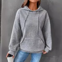 Sudadera con capucha informal con bolsillo trasero y estampado de letras para mujer