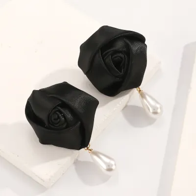 Fashion Three-Dimensional Rose Floral Pearl Pendant Earrings
