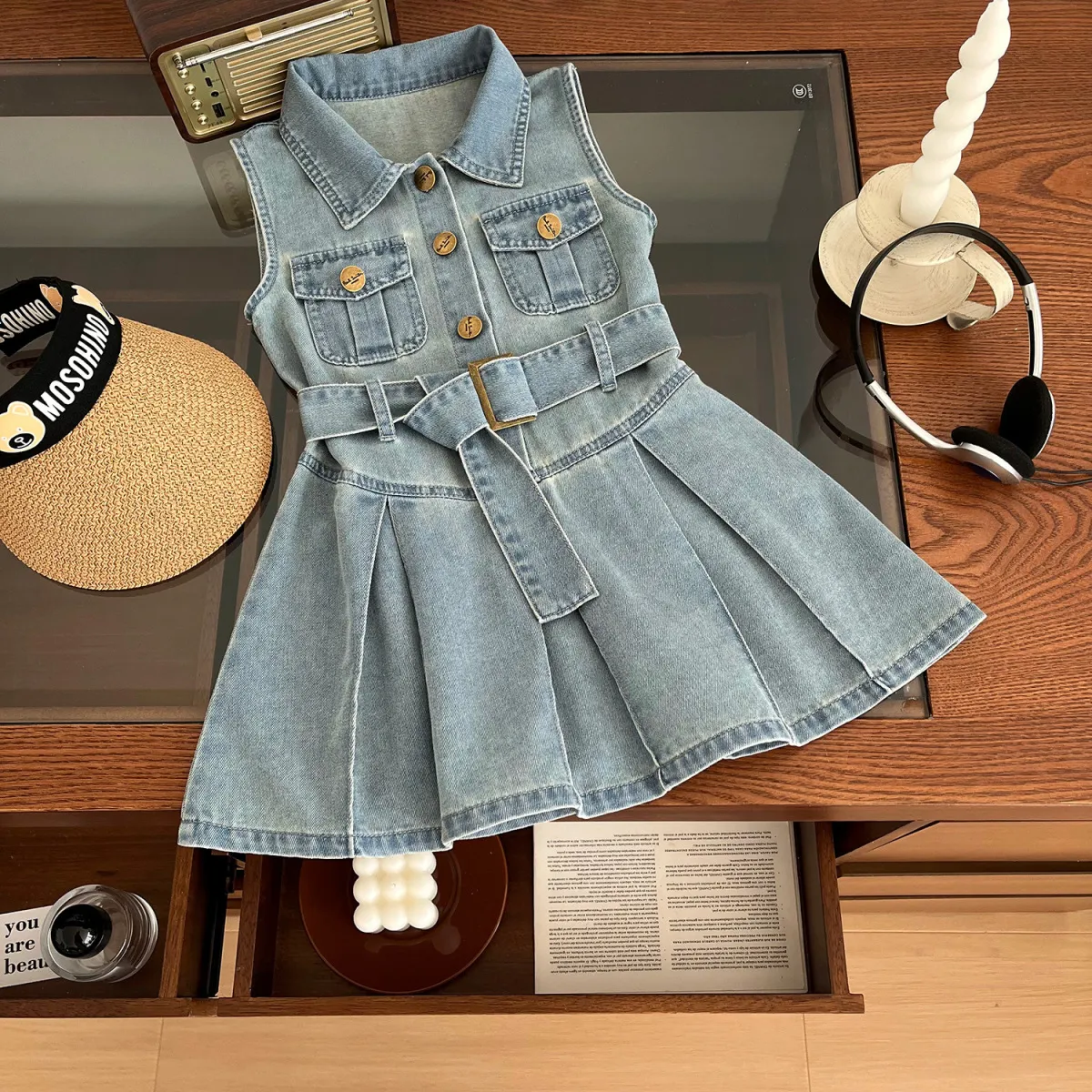 Children Fashion Girl Sleeveless Denim Dress with Ruffled Skirt