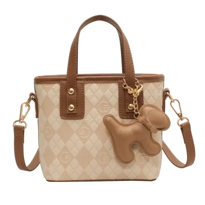 Women Fashion Color Matching Diamond Lattice Pendant Decorative Handle Shoulder Bag