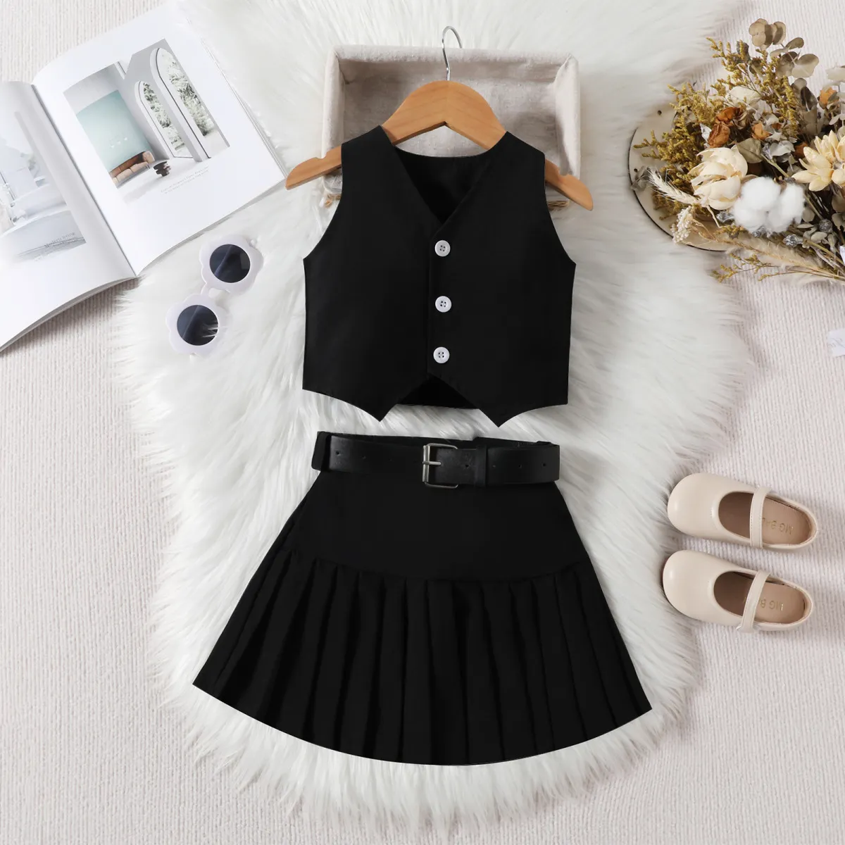 Girl's Fashion Solid Color Pleated Skirt Two-Piece Set Sleeveless Single-Breasted Skirt Suit