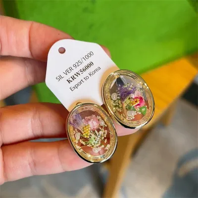 Women Fashion Creative Multicolor Dried Flower Amber Vintage Earrings