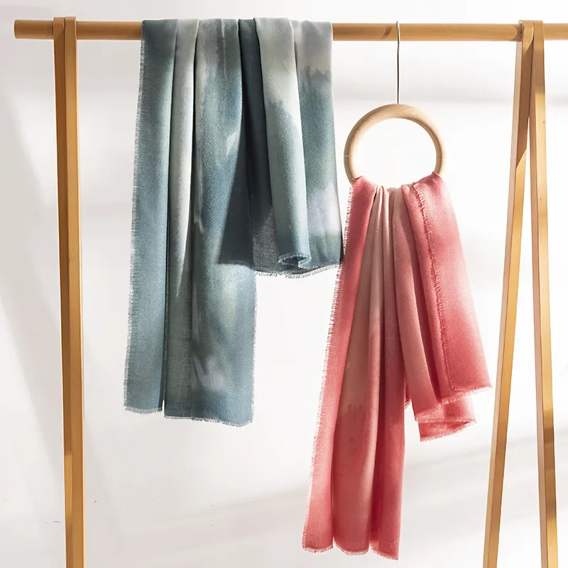 Women Fashion Gradient Cashmere Scarf - Long, Elegant, Polyester Blend 60*190cm