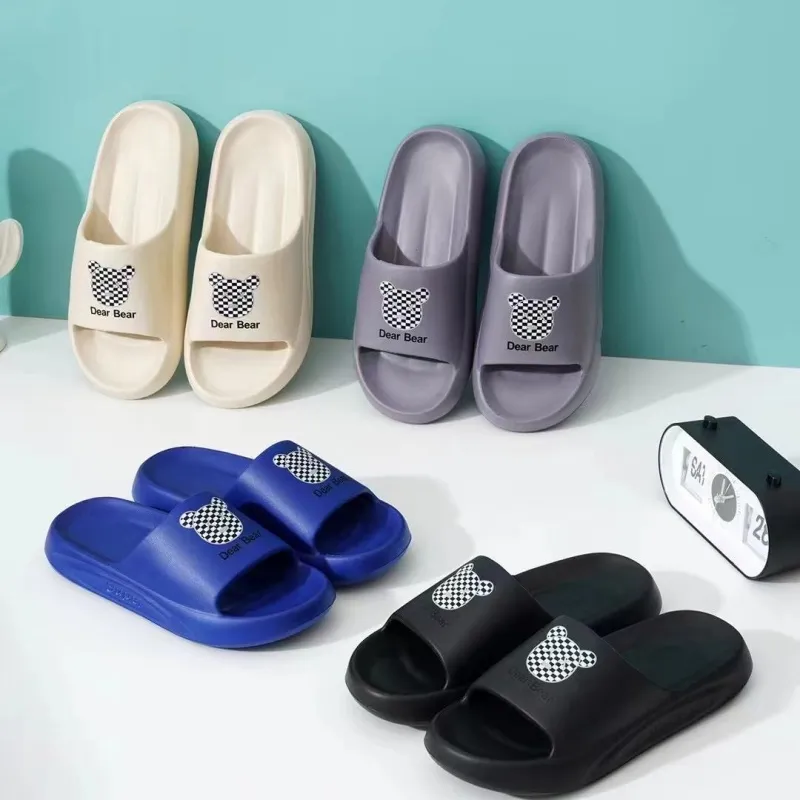 Bulk Trade Men Bear House Slippers