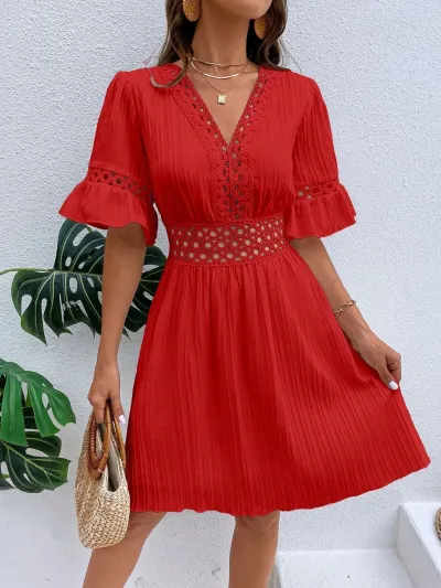 Women Fashion Solid Color Hollow V-Neck Dress