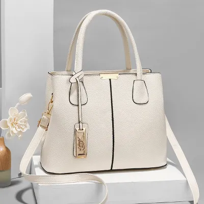 Women Simple Fashion Large Capacity Metal Pendant Square Handbag