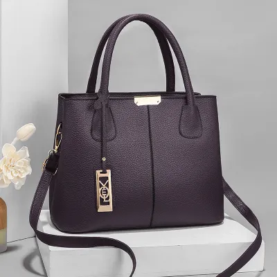 Women Simple Fashion Large Capacity Metal Pendant Square Handbag