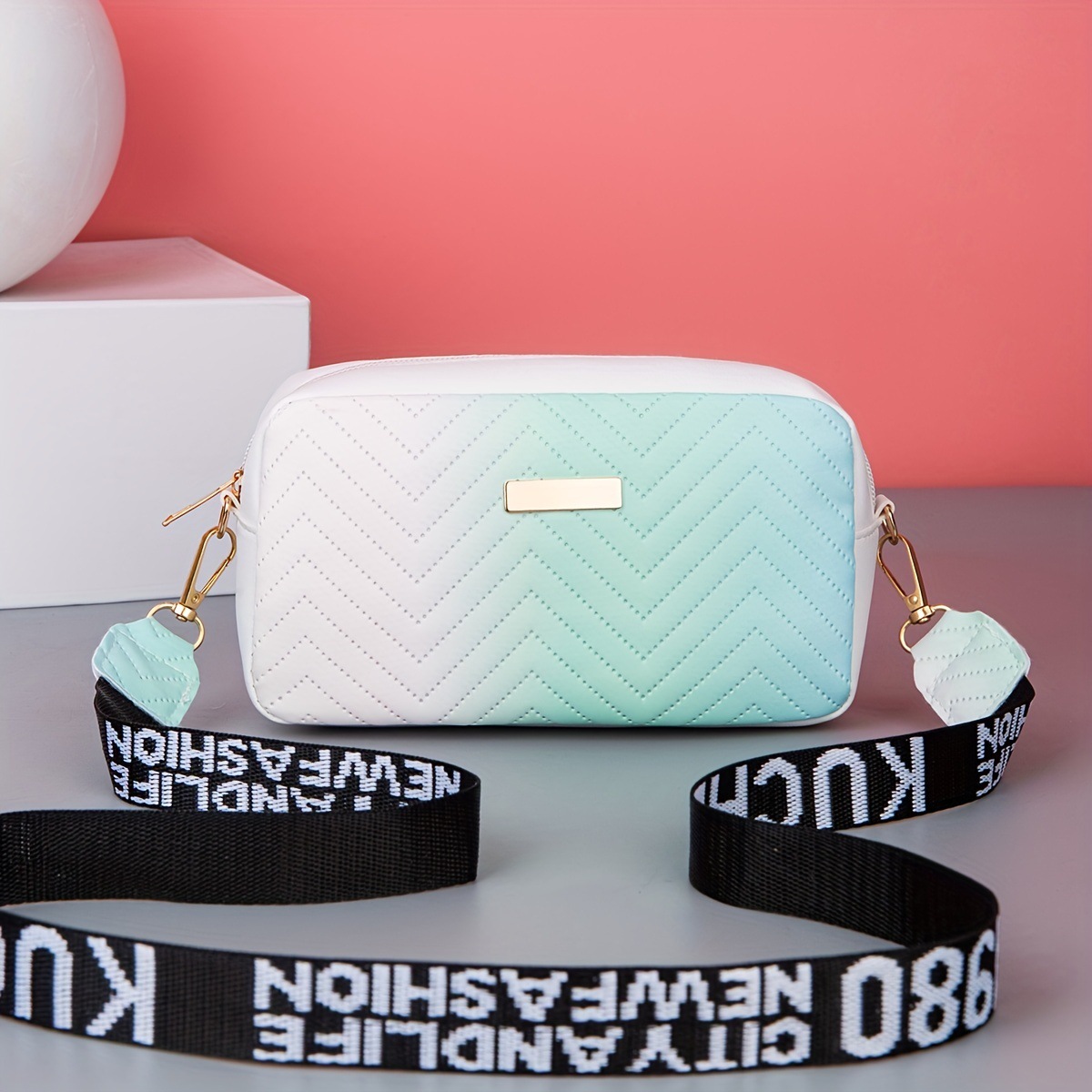 【COLOR iN ID】square buttons bag Amazon.com: Colorations - BAGBTN Really Big Bright Buttons