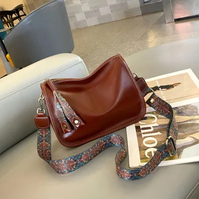 Women Vintage Fashion Waxed Genuine Leather Shoulder Bag