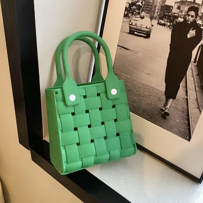 Bolso tote con agujeros de color sólido de EVA de moda