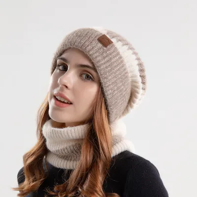 Winter Fashion Warm Two-Color Knitted Hat And Scarf Set