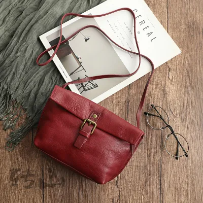 Women Fashion Retro Genuine Leather Belt Buckle Zipper Shoulder Bag