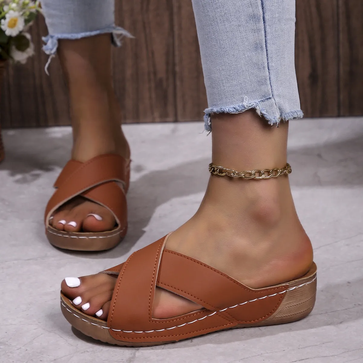 Summer Casual Women Wedge Thick-Soled Plus Size Slippers