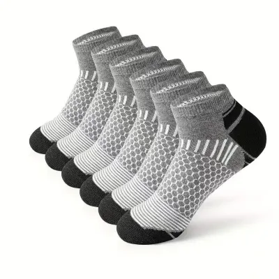 Men Simple Breathable Cotton Socks Moisture Wicking Sports Crew Socks