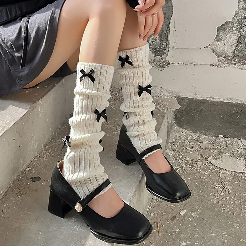 Women's Fashion Bow Vertical Strip Knee High Cotton Socks