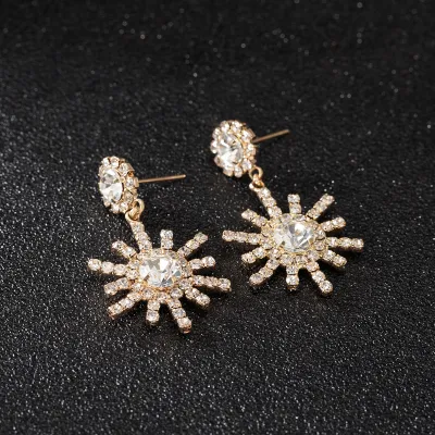 Fashion Rhinestone Snowflake Earrings