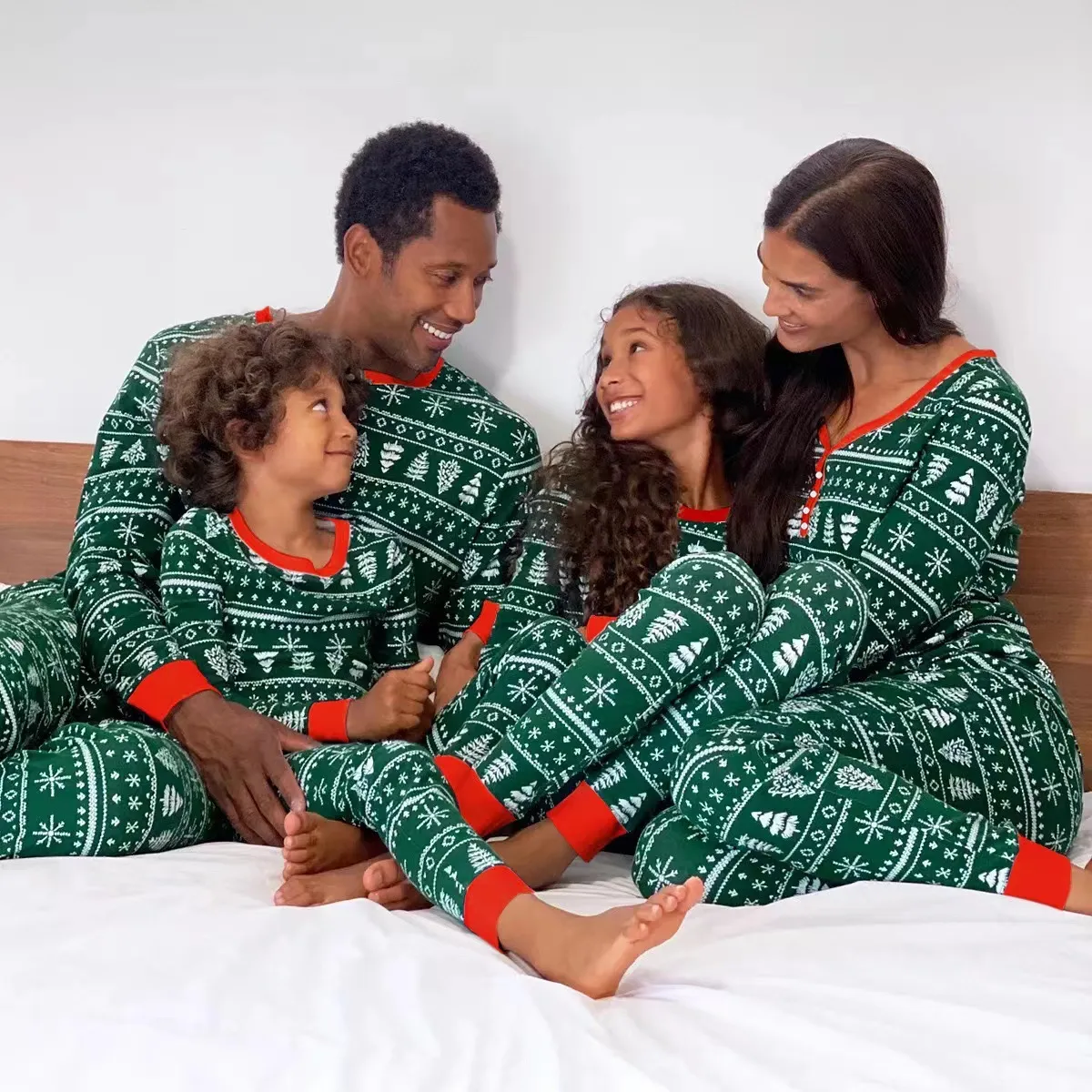 Cartoon Christmas Tree Printing Family Matching Pajamas Set for Kids and Adults Neutral Cotton Sleepwear