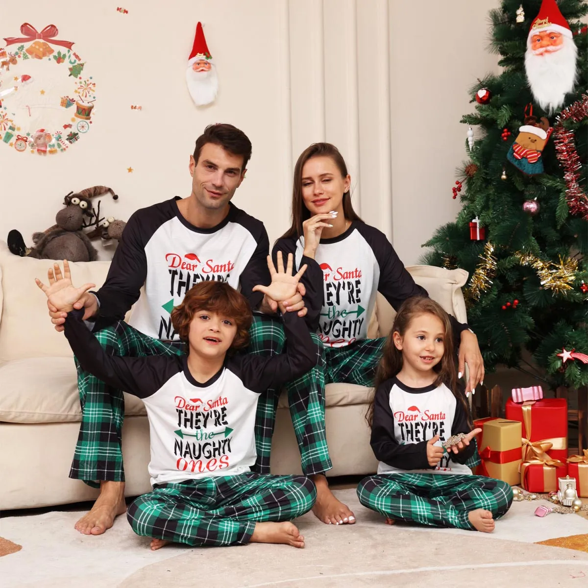 Cartoon Plaid Letter Print Round Neck Long Sleeve Parent-Child Home Christmas Pajamas Set for Family Matching