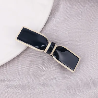 Women Fashion Creative Bow Acrylic Spring Hair Clip