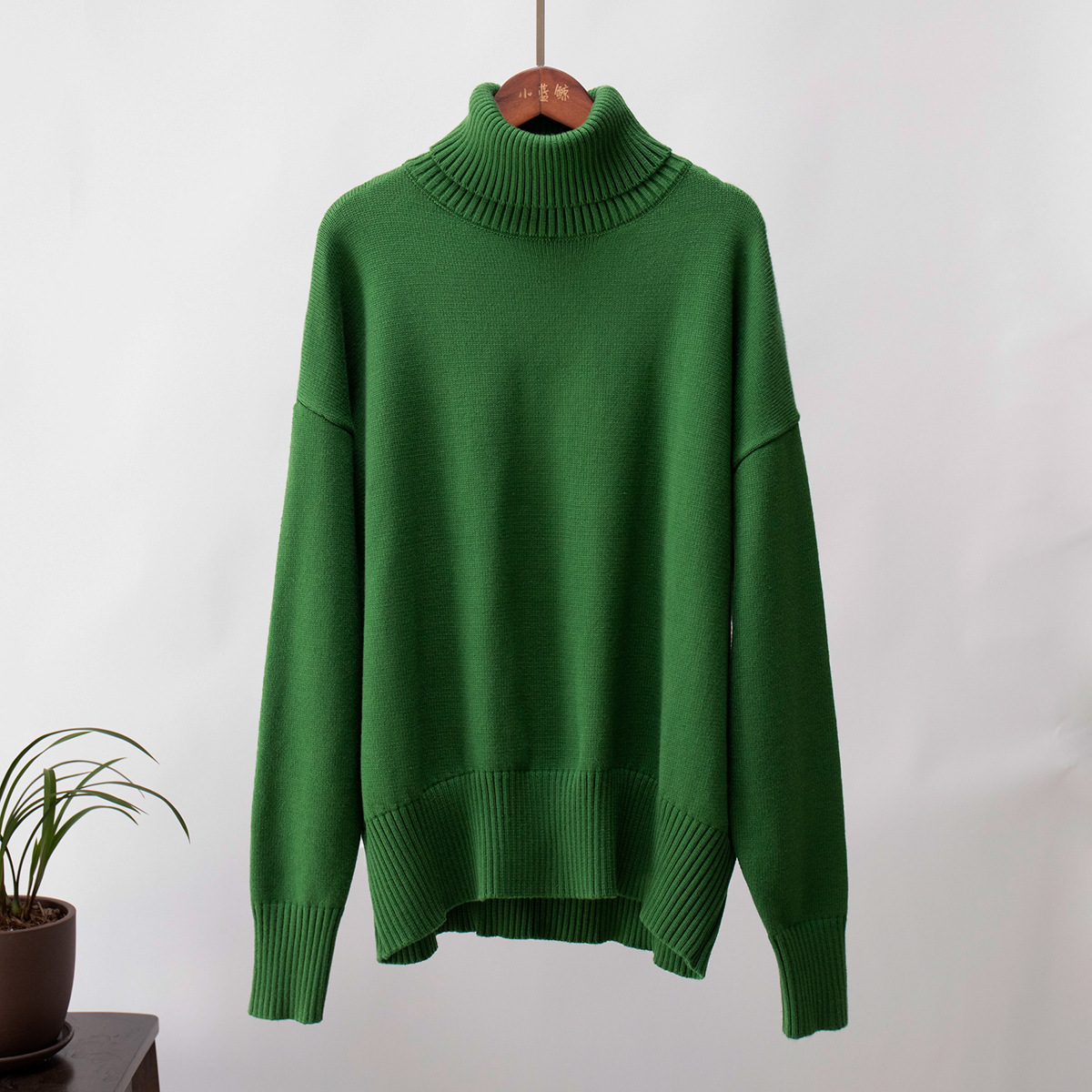 Wholesale Autumn Winter Women Solid Color Turtleneck Long Wholesale Autumn Winter Women Solid Color Turtleneck Long