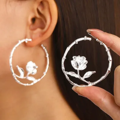 Temperament Alloy Hollow Rose Earrings Personality Geometry