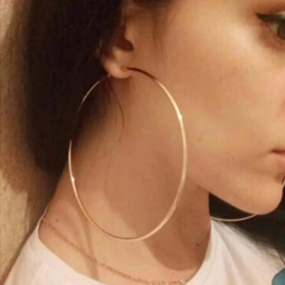 Simple Exaggerated Big Ear Hoop Earrings Geometric Alloy Fashion Commuter