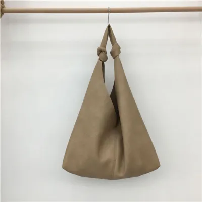 Fashionable Solid Color PU Large Capacity Underarm Shoulder Bag