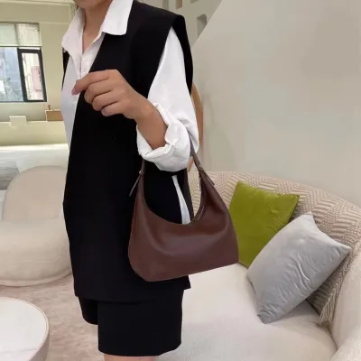Women Fashionable Simple Solid Color Zipper PU Handbag Baguette Bag