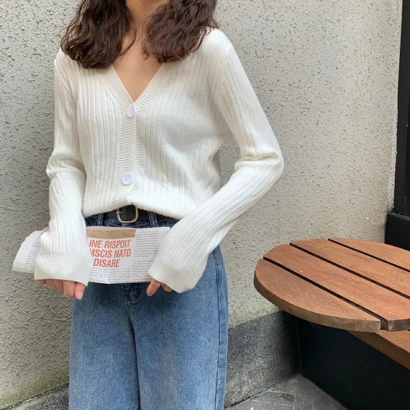 Spring Autumn Women Loose V-Neck Long-Sleeved Knitted Cardigan Jacket