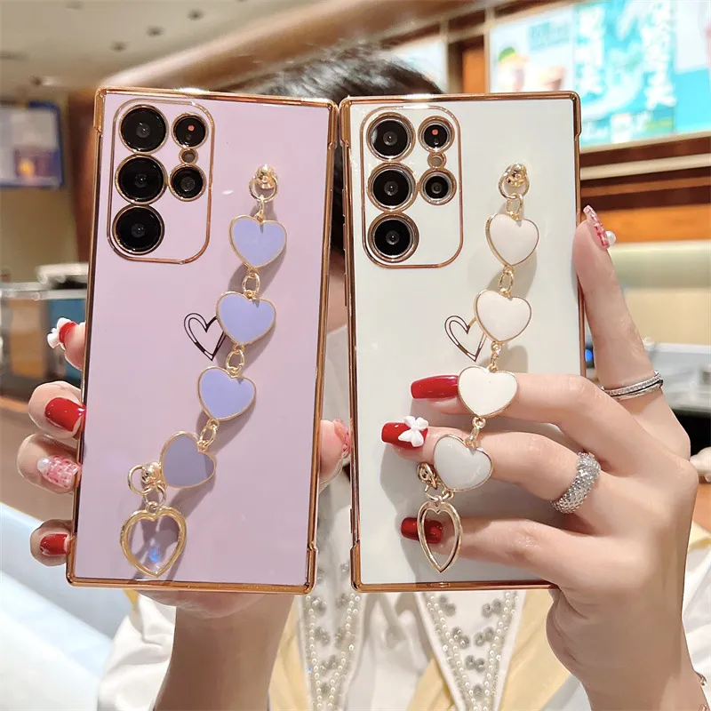Women Fashion Electroplated Heart-Shaped Bracelet Decoration Samsung Phone Case