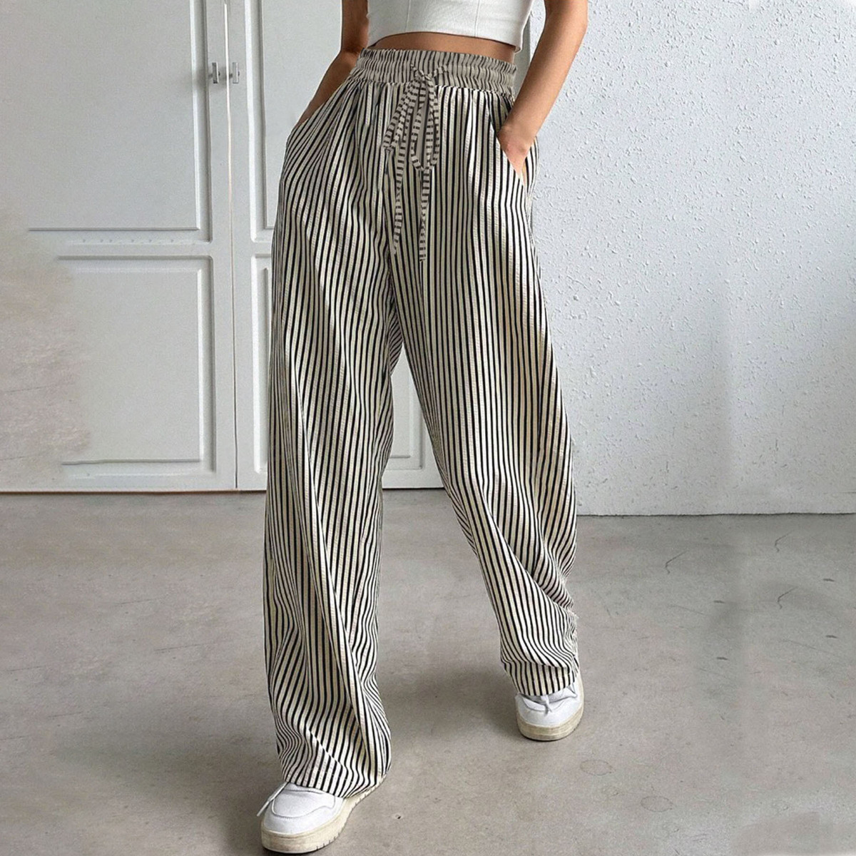 Loose striped pants hotsell