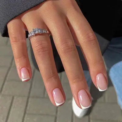 Simple Pink Glitter White Removable False Nails Short Wearable