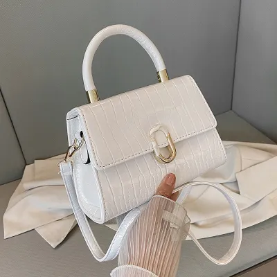 Bolso de hombro con solapa y diseño de cocodrilo cuadrado de color liso a la moda para mujer