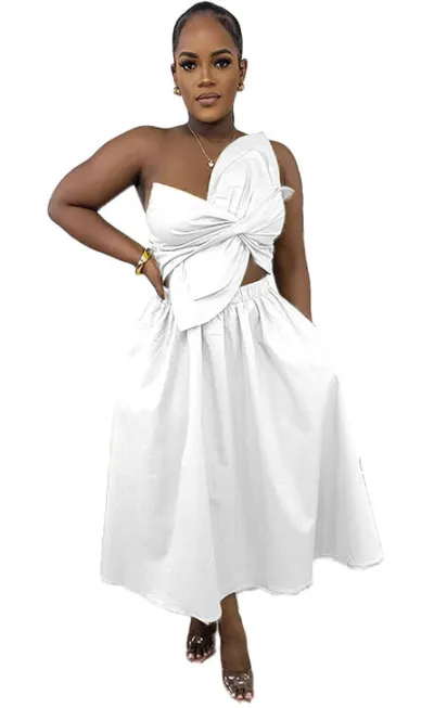Women Sexy Solid Color One Shoulder Petal Hollow Dress