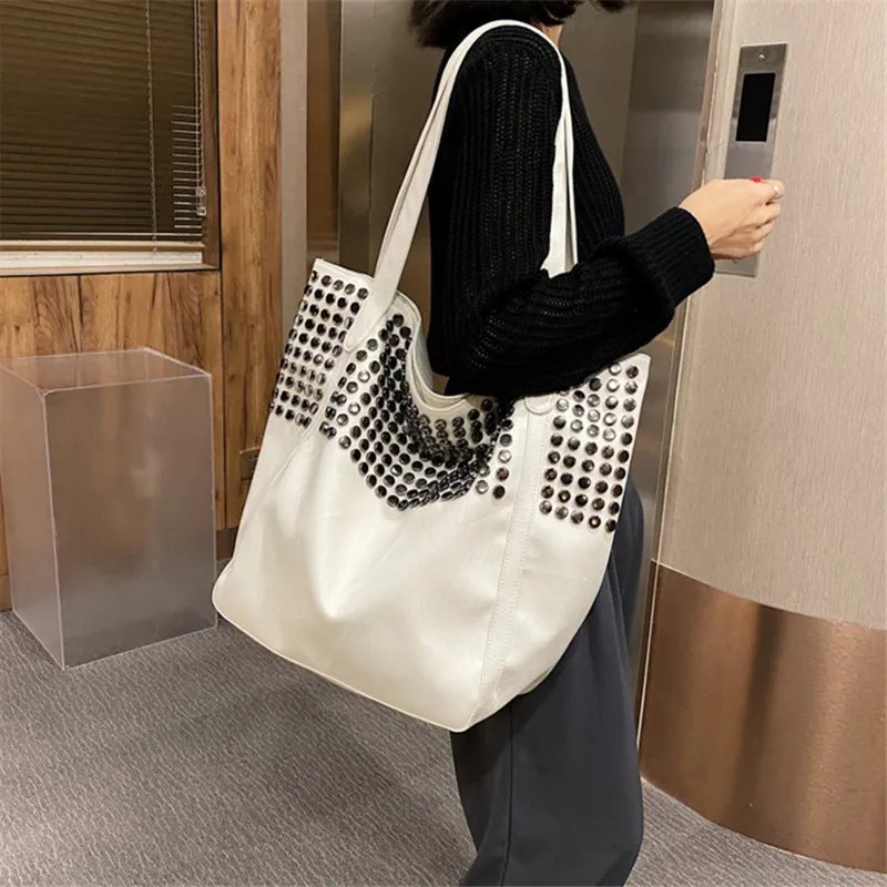 Women Fashionable Large Capacity Studded Tote Shoulder Bag with Zipper