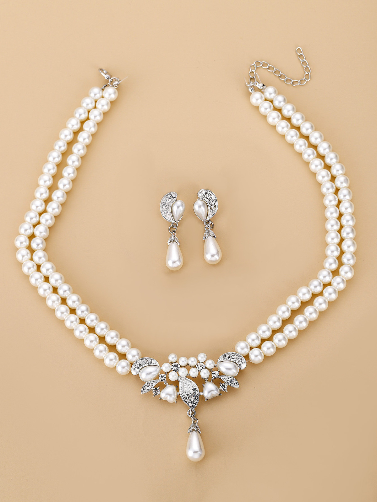 Wholesale Women Fashion Exaggerated Pearl Rhinestone