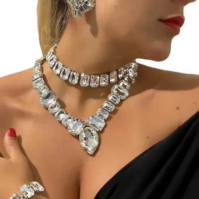 Women Fashion Exaggerated Bohemian Drop-Shaped Rhinestone Necklace