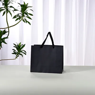 Fashion Simple Clothing Store Packaging Paper Bag Shopping Bag